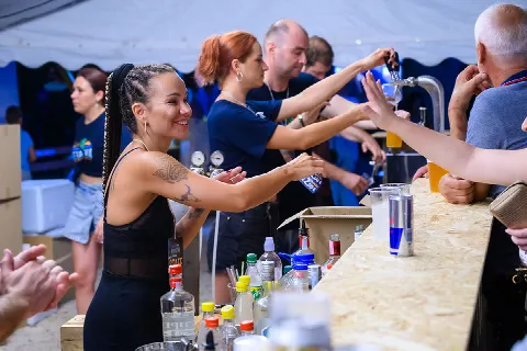Fotografija s festivala Nera Etwa