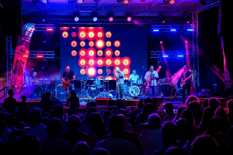 Fotografija s festivala Nera Etwa