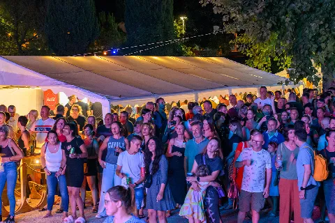 Fotografija s festivala Nera Etwa