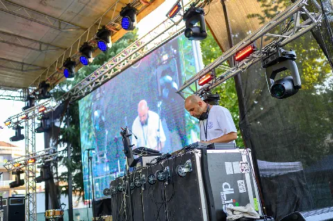 Fotografija s festivala Nera Etwa