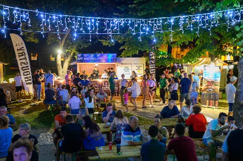 Fotografija s festivala Nera Etwa