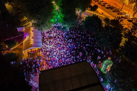 Fotografija s festivala Nera Etwa