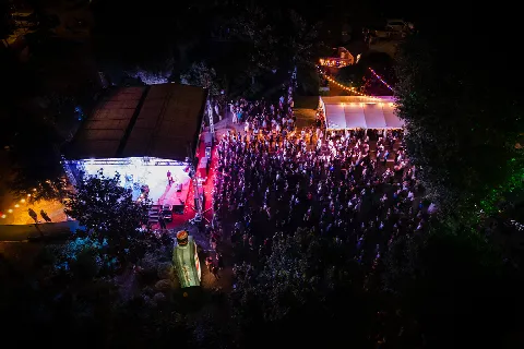 Fotografija s festivala Nera Etwa