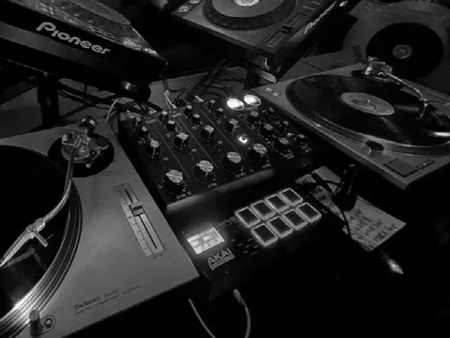 DJ Dirka